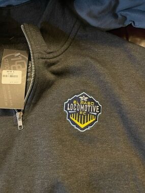 EL PASO LOCOMOTIVE FC Quarter-Zip Sweatshirt cropped NWT